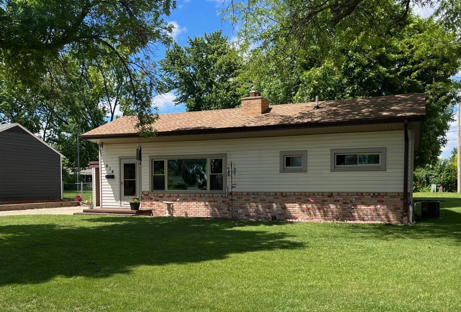 Homes for Sale near Yankton, SD O'Neal Connection