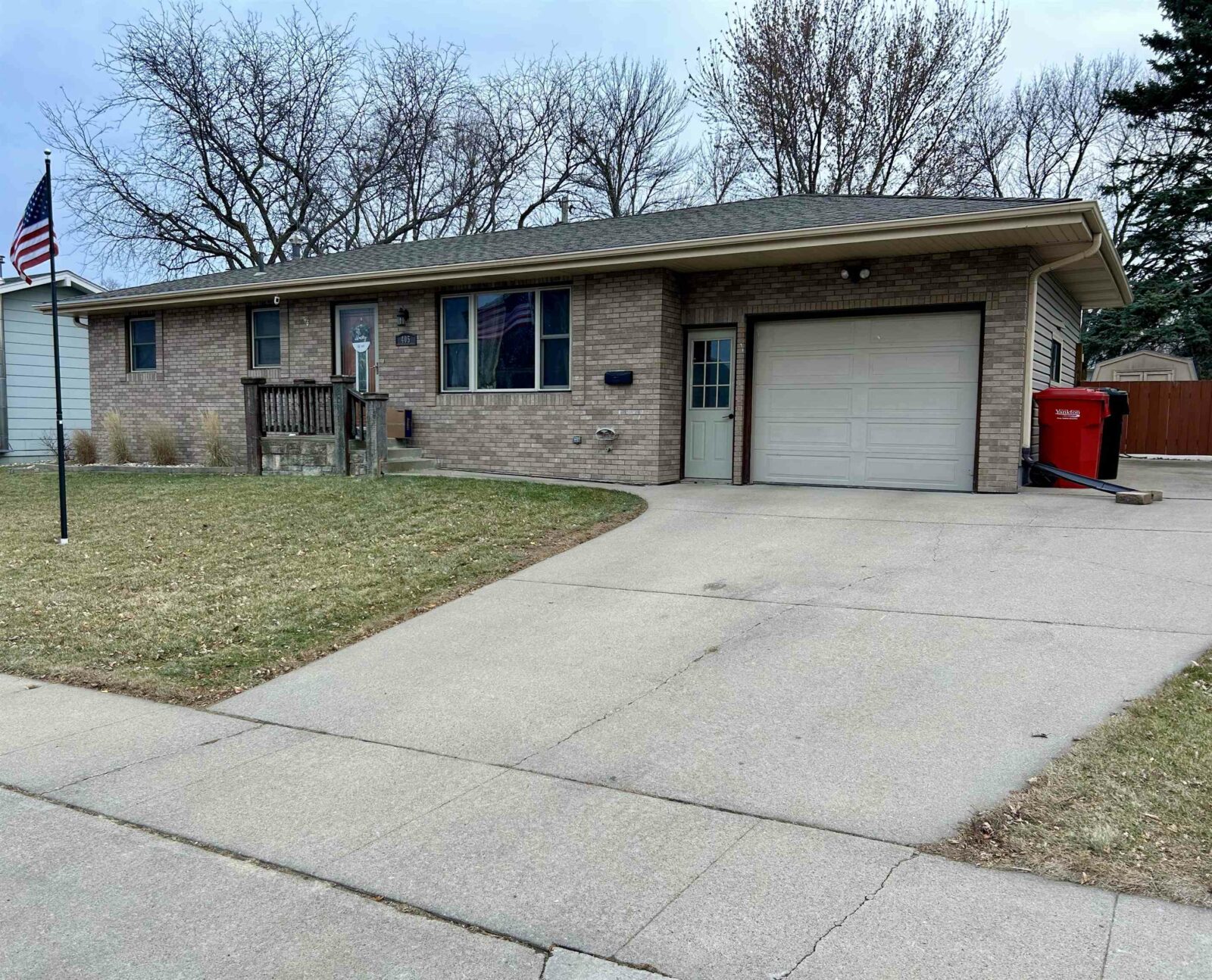 Photo of 405 Burgess Yankton, SD