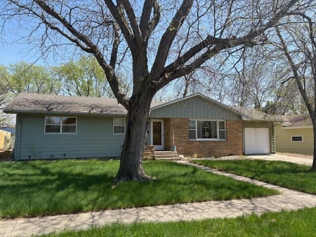 Photo of 908 Spruce Yankton, SD
