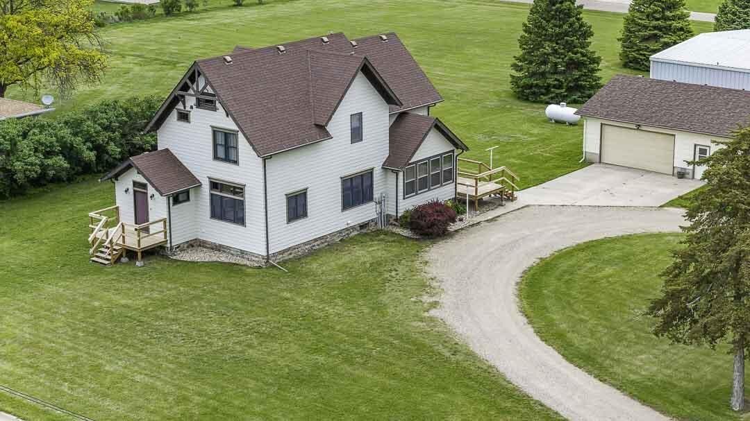 Photo of 803 Main Tyndall, SD
