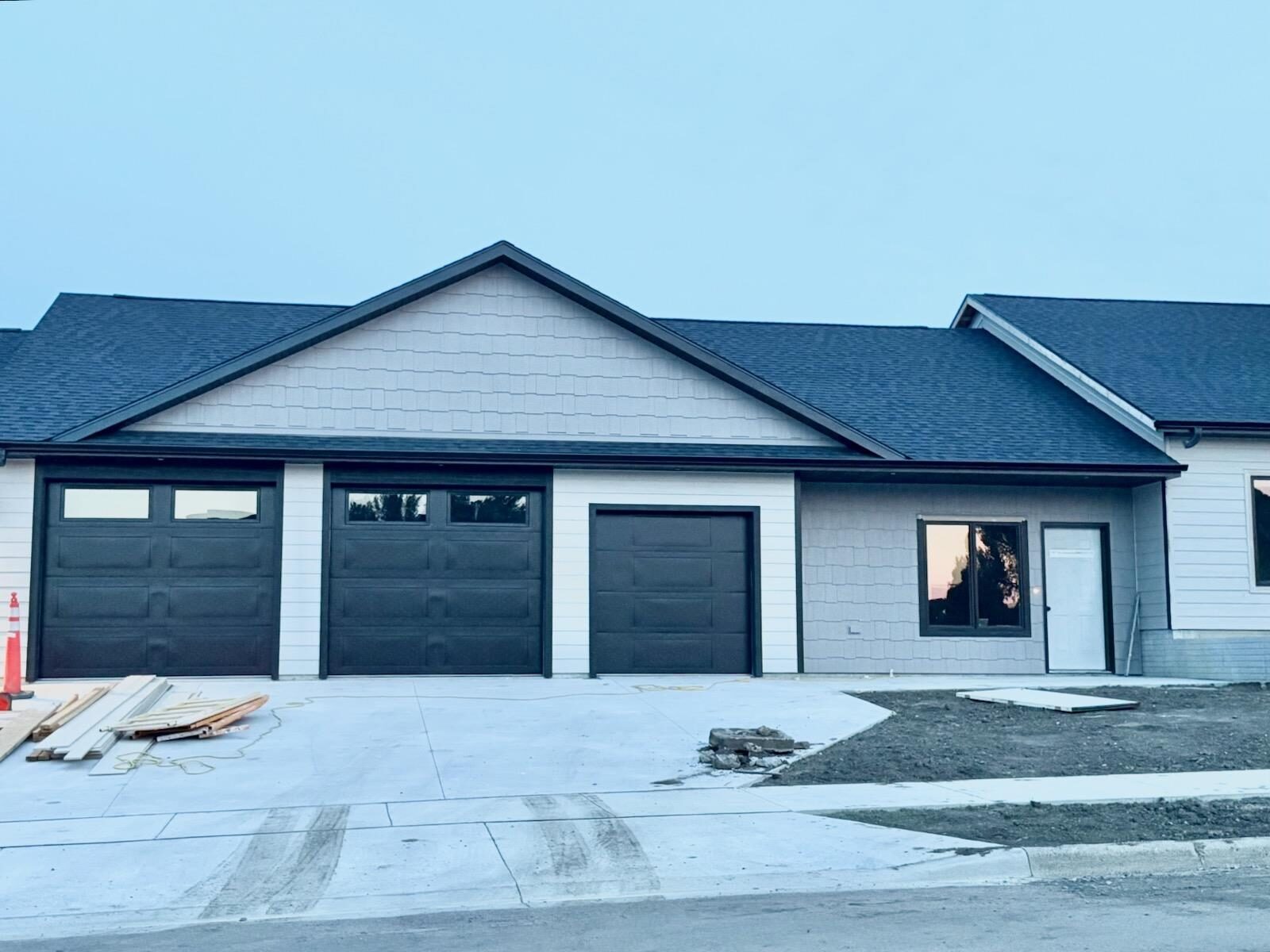 Photo of 705 Greenview Dr. Yankton, SD