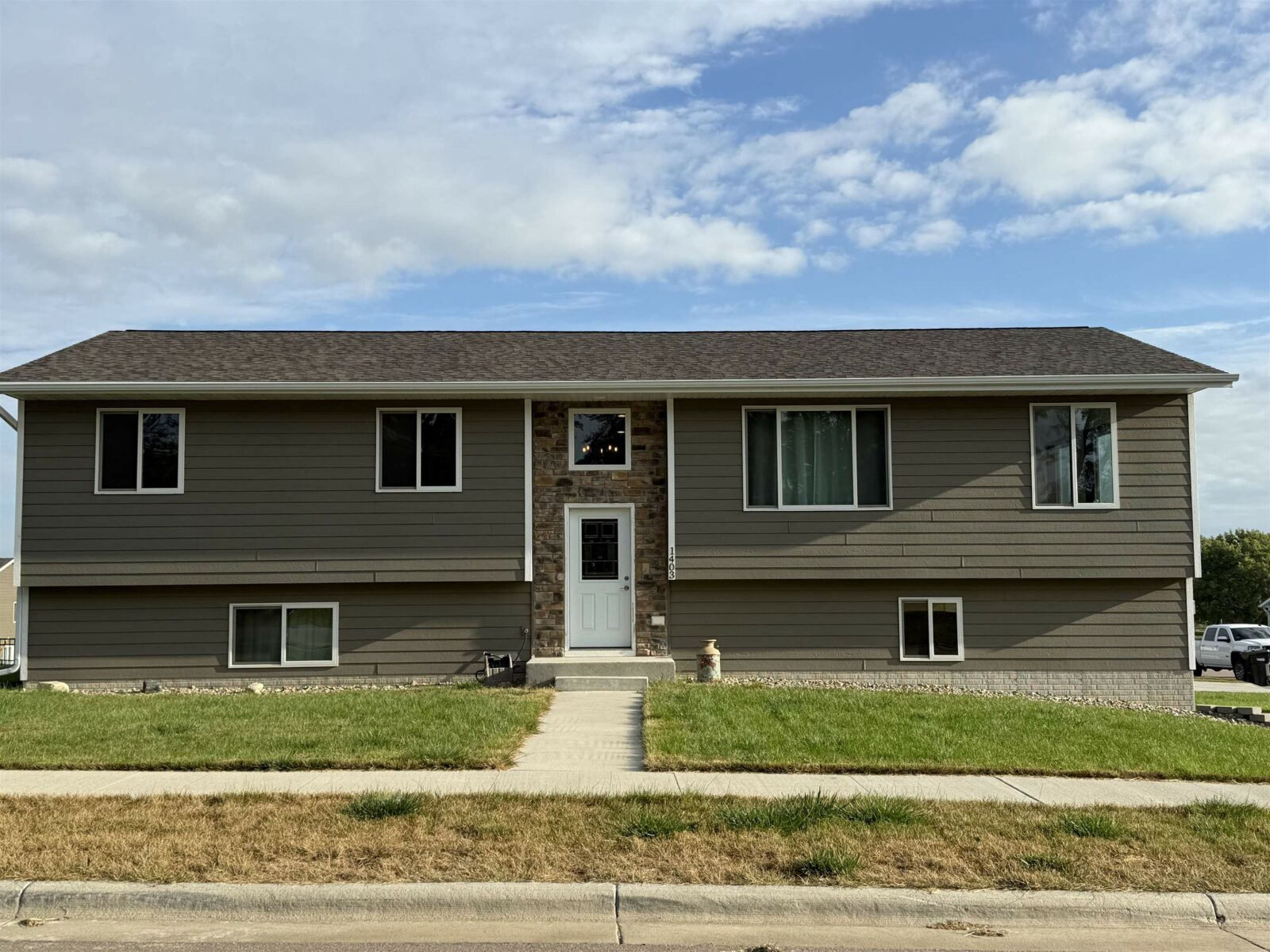 Photo of 1403 Millie Lane Yankton, SD