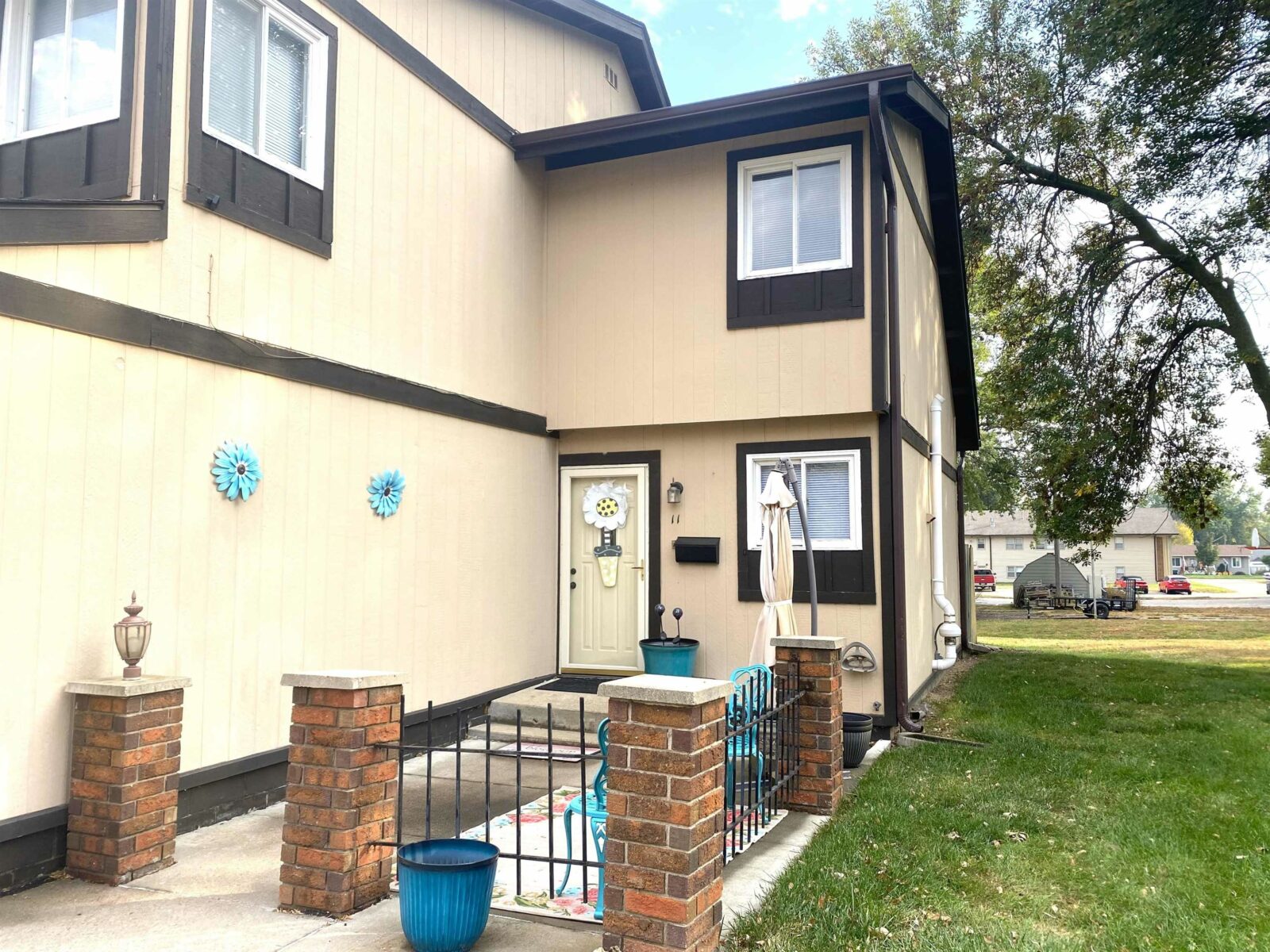 Photo of 905 E 15th Yankton, SD