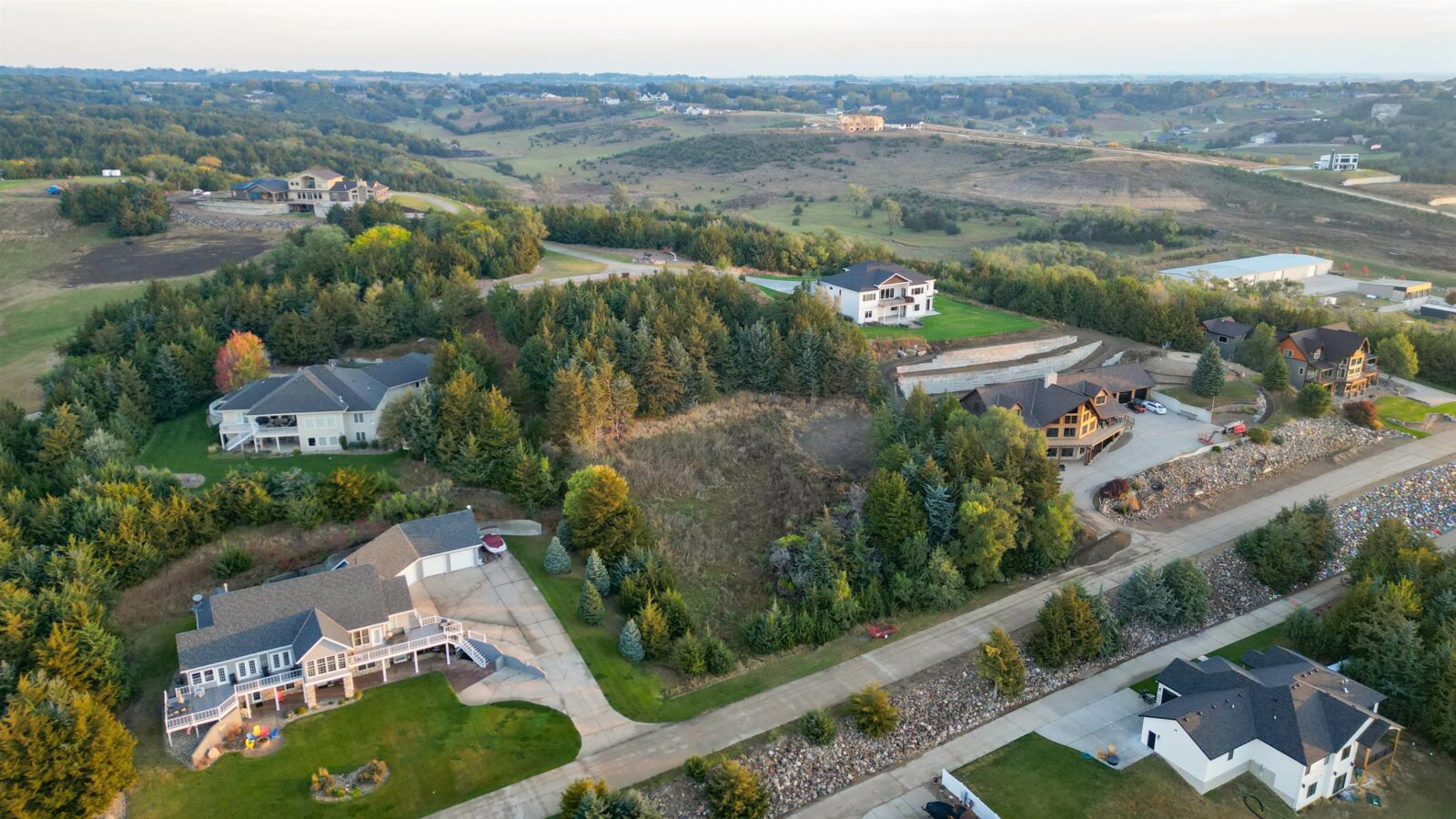 Photo of 112 Okie Dokie Ln Yankton, SD