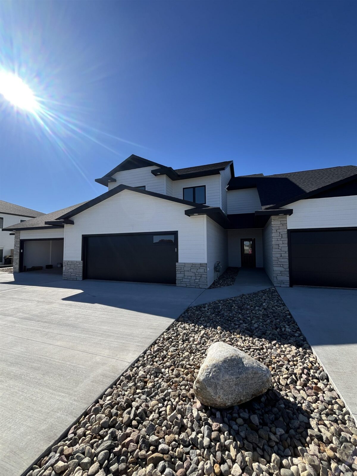 Photo of 2903 Jenny Circle Yankton, SD