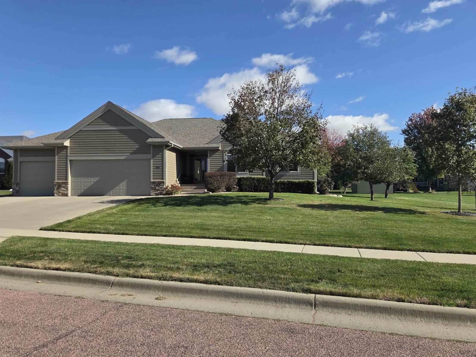 Photo of 404 Belmont Ave Yankton, SD