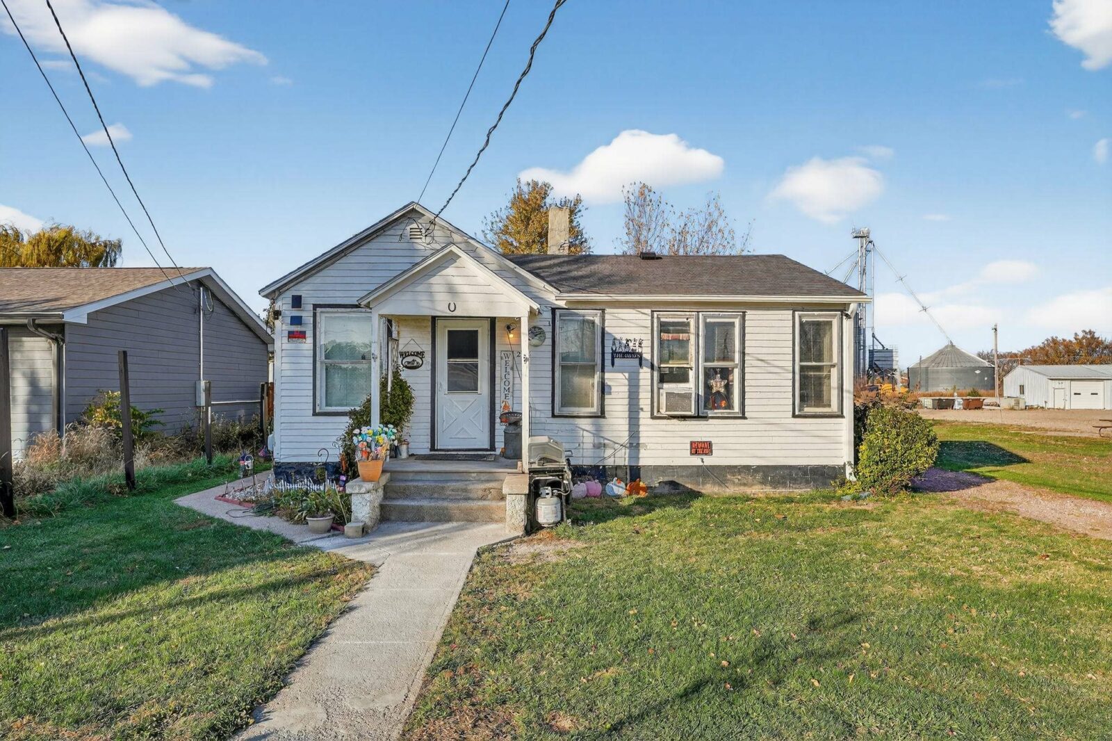 Photo of 208 W 1st Street Laurel, NE