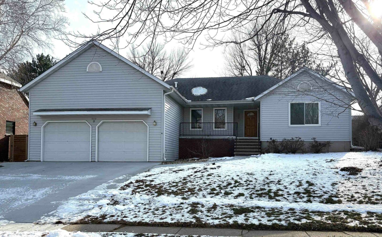 Photo of 909 W 14th St. Yankton, SD