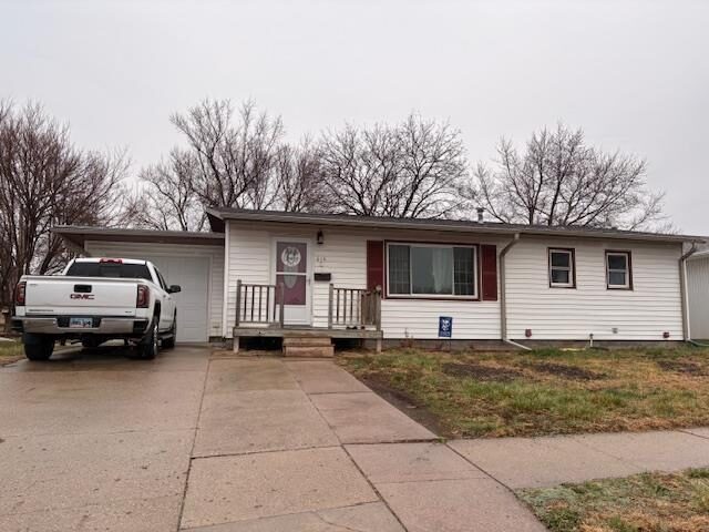 Photo of 614 E 15th Yankton, SD
