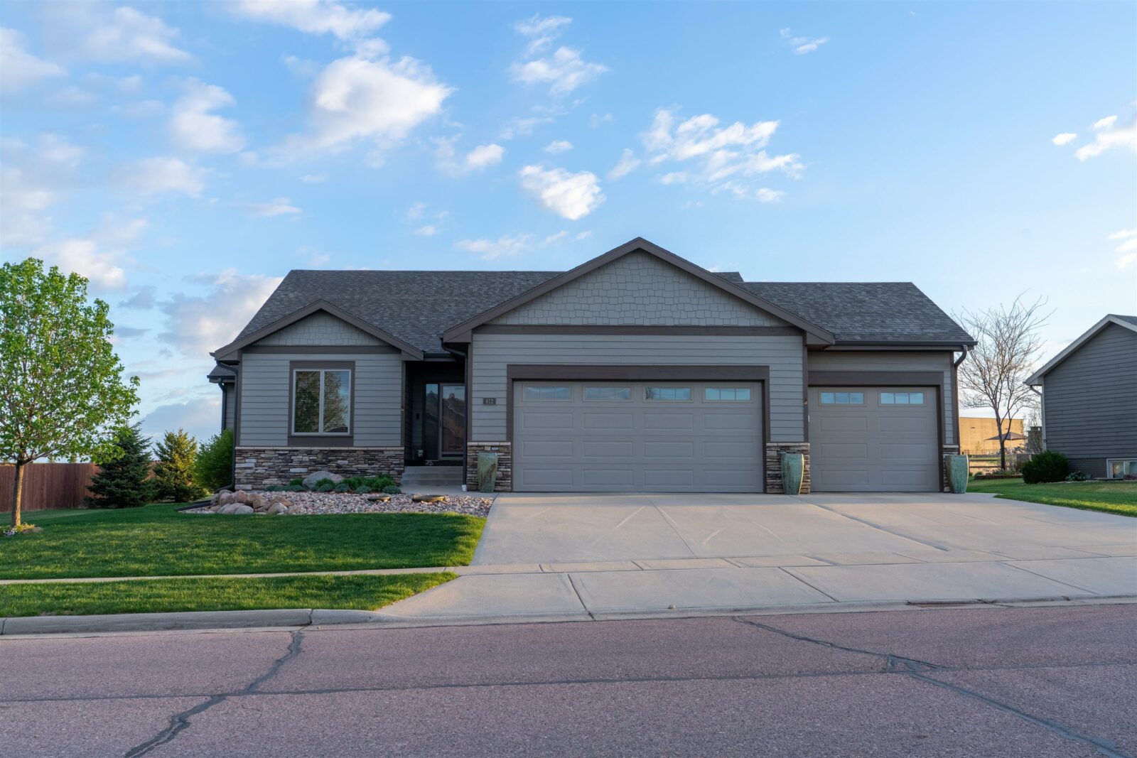 Photo of 612 E 29th Yankton, SD