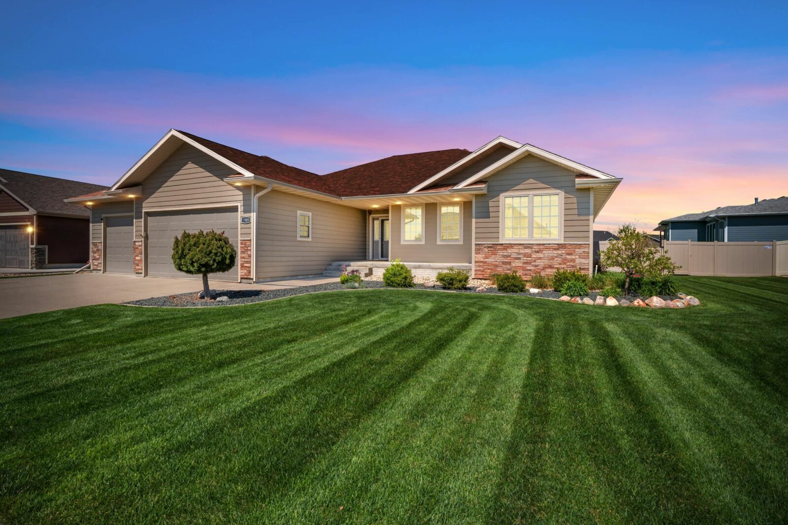 Photo of 1505 Rockwell Trail Vermillion, SD