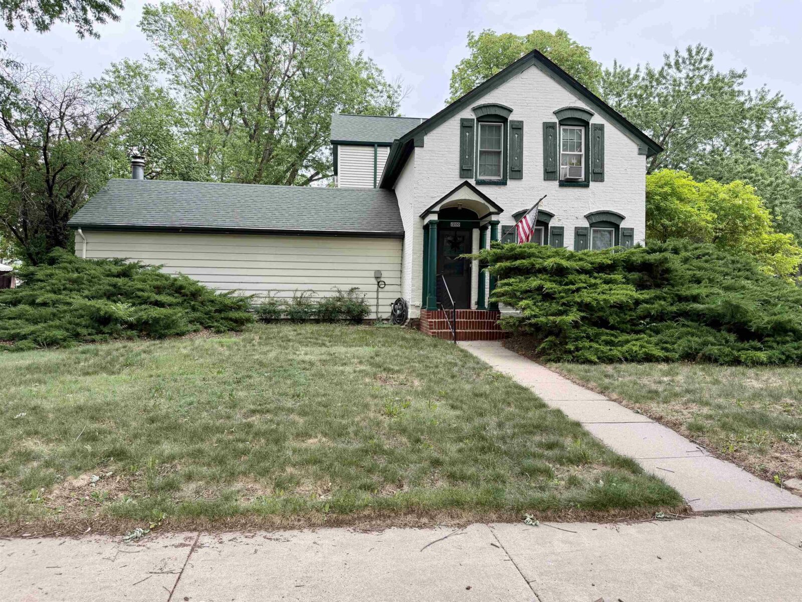 Photo of 1200 Douglas Ave Yankton, SD