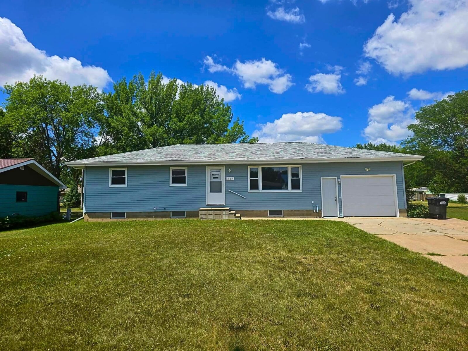 Photo of 209 S Pine Menno, SD