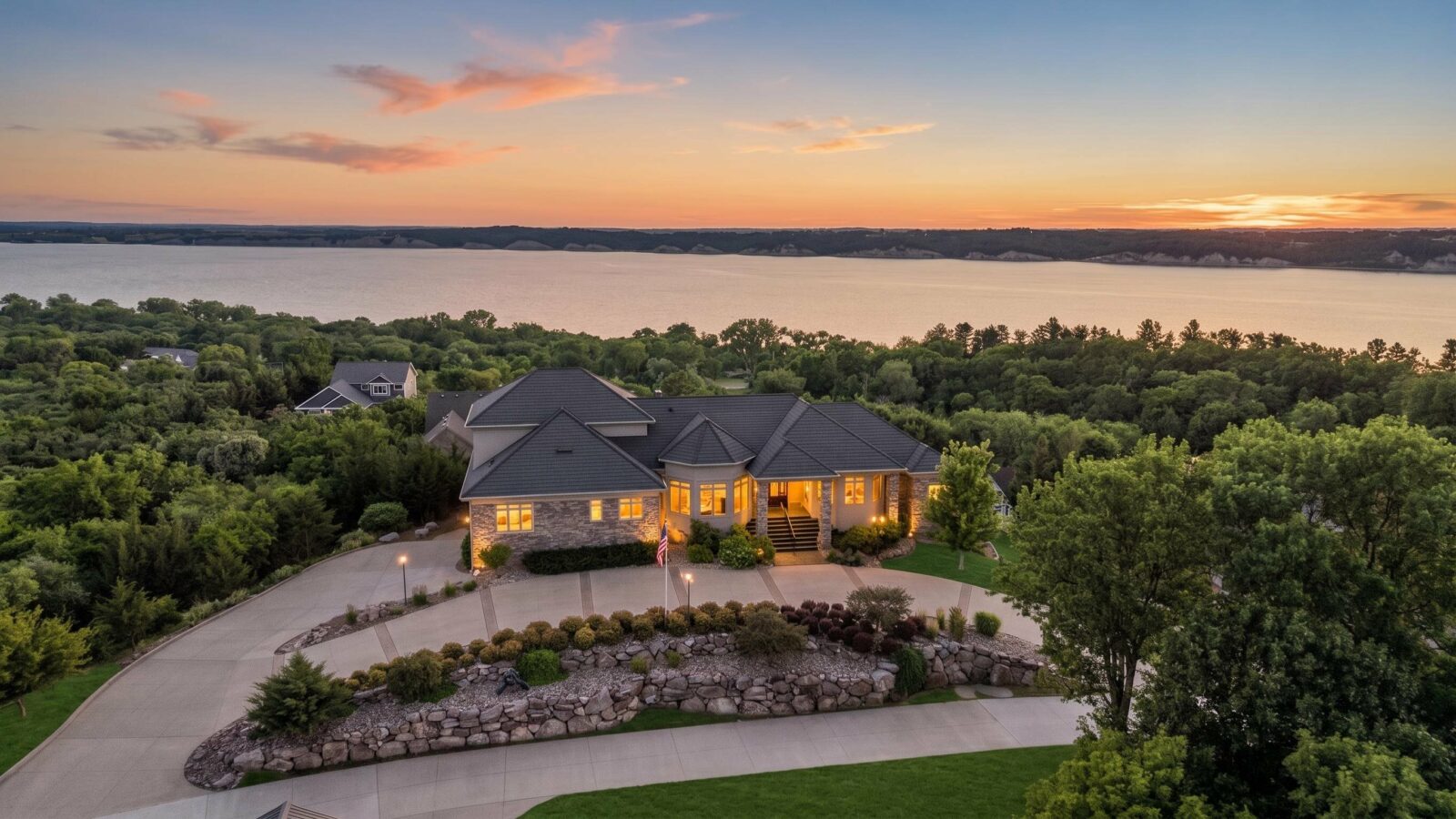 Photo of 158 Signal Hill Rd Yankton, SD
