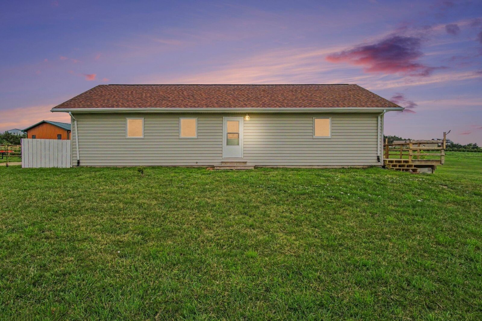 Photo of 42577 Song Bird Rd Tabor, SD