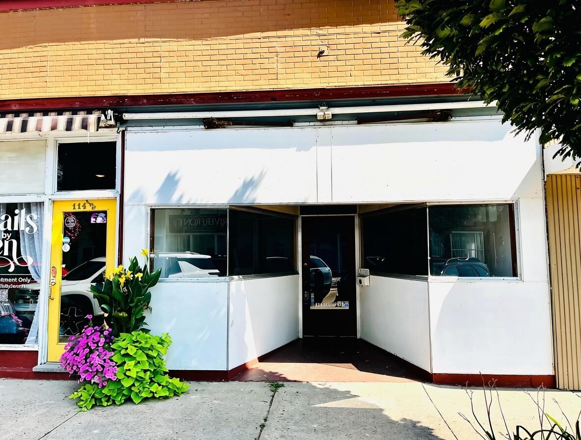 Photo of 114 W 3rd St Yankton, SD