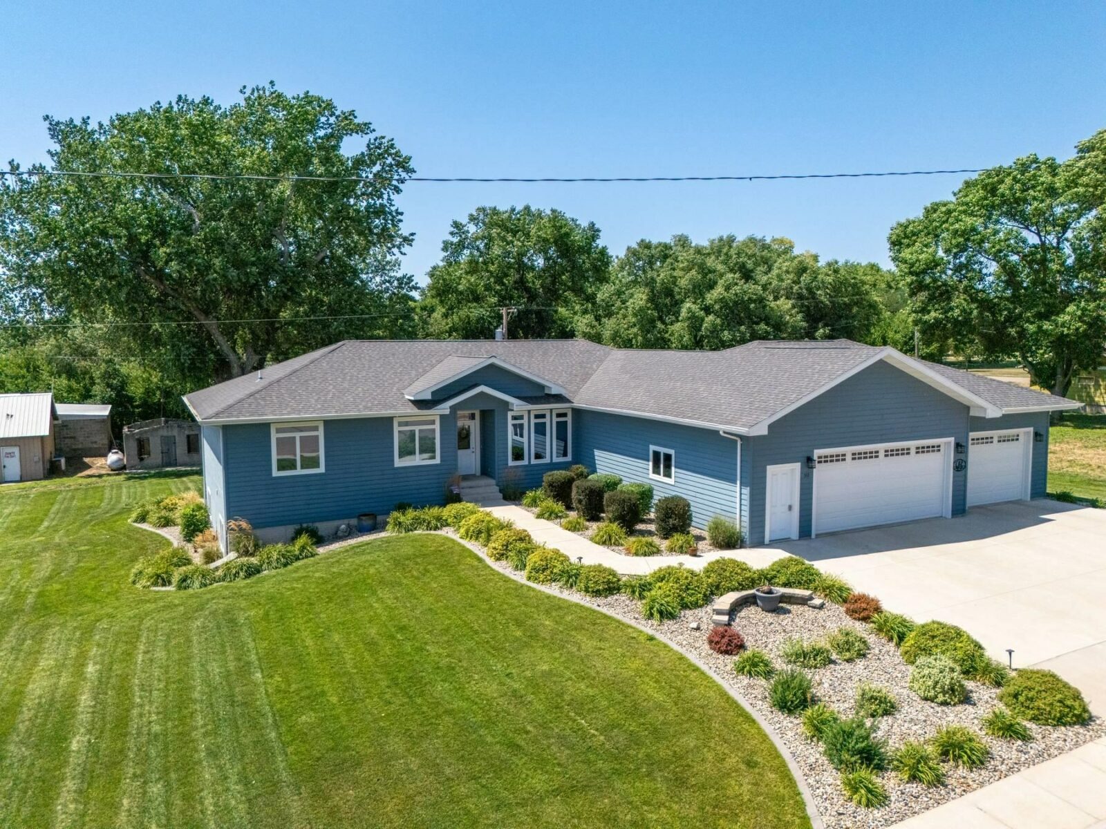Photo of 312 Main St. Dante, SD