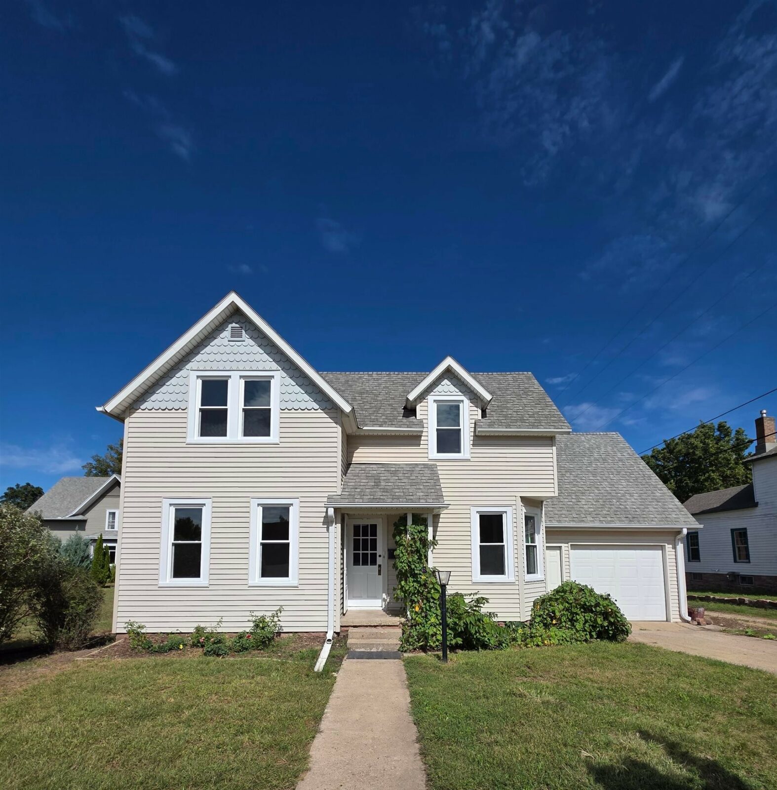 Photo of 204 E 6th St. Yankton, SD