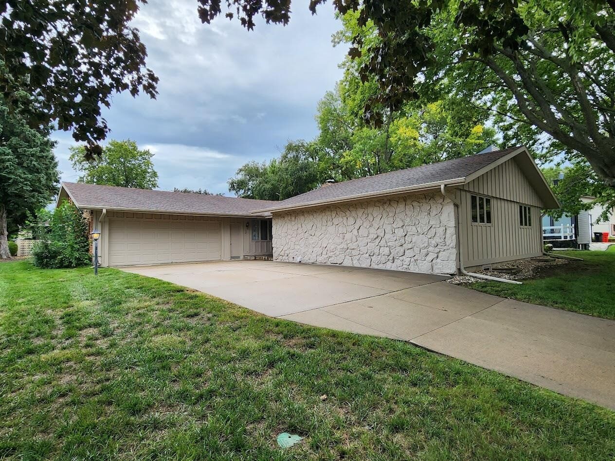 Photo of 2213 Mulberry Yankton, SD