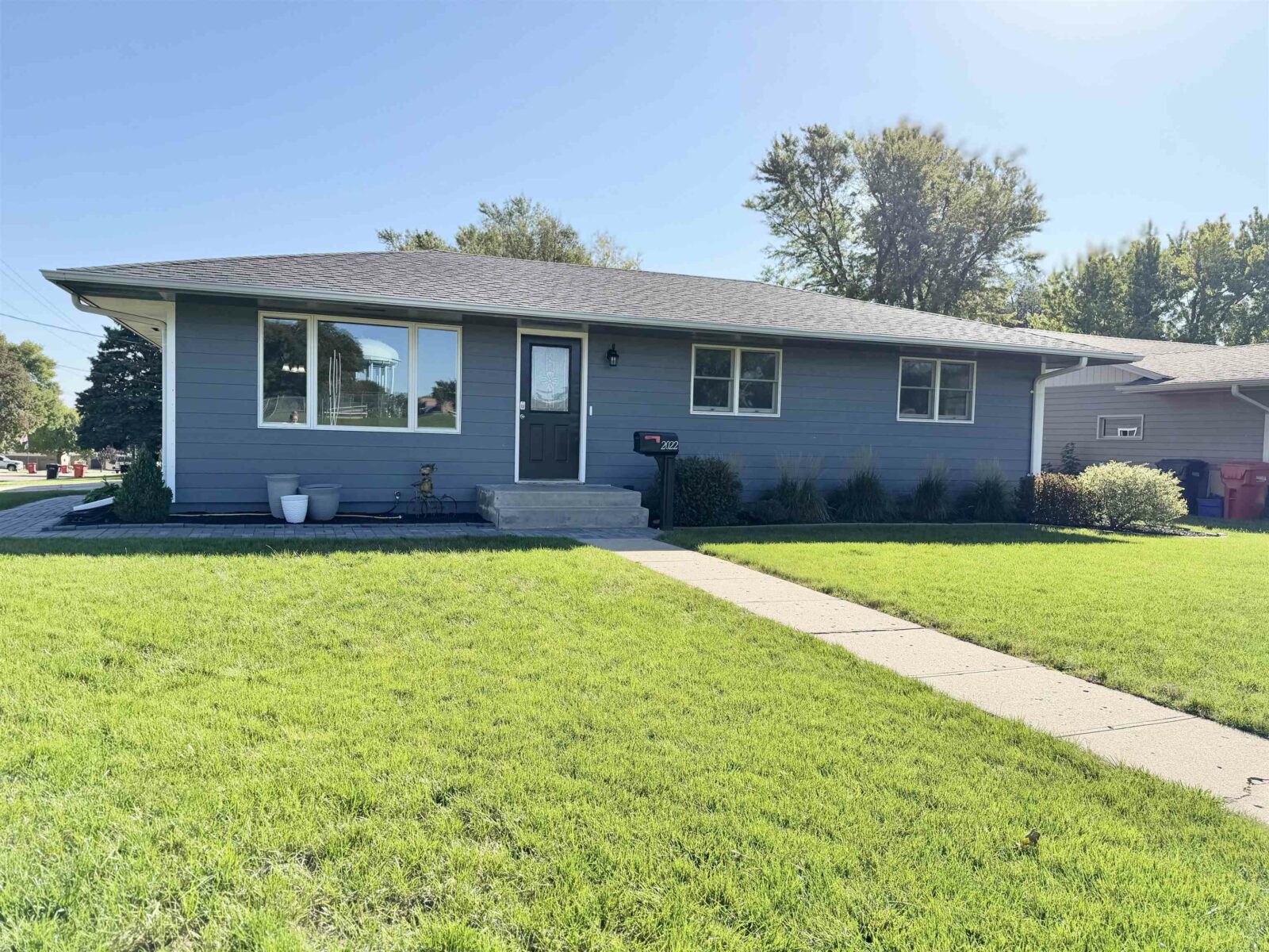 Photo of 2022 Burleigh st Yankton, SD