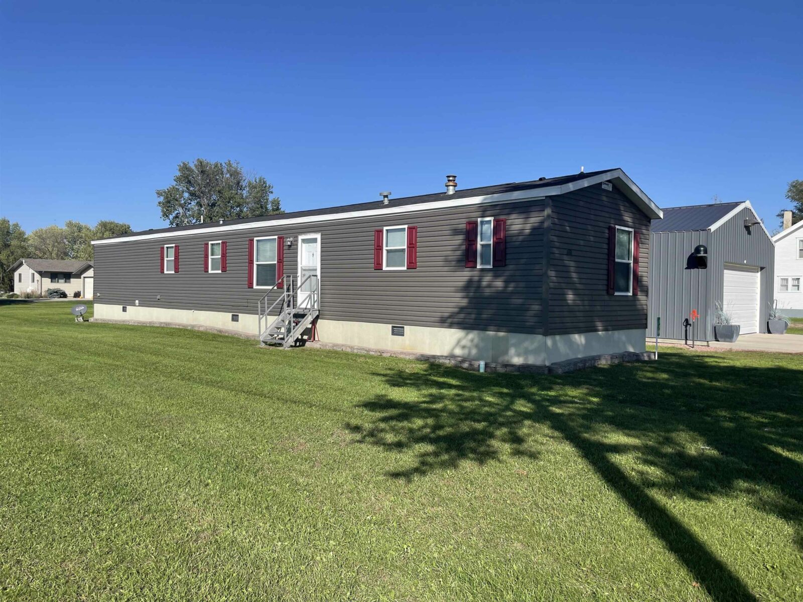 Photo of 708 W 16th Ave. Tyndall, SD
