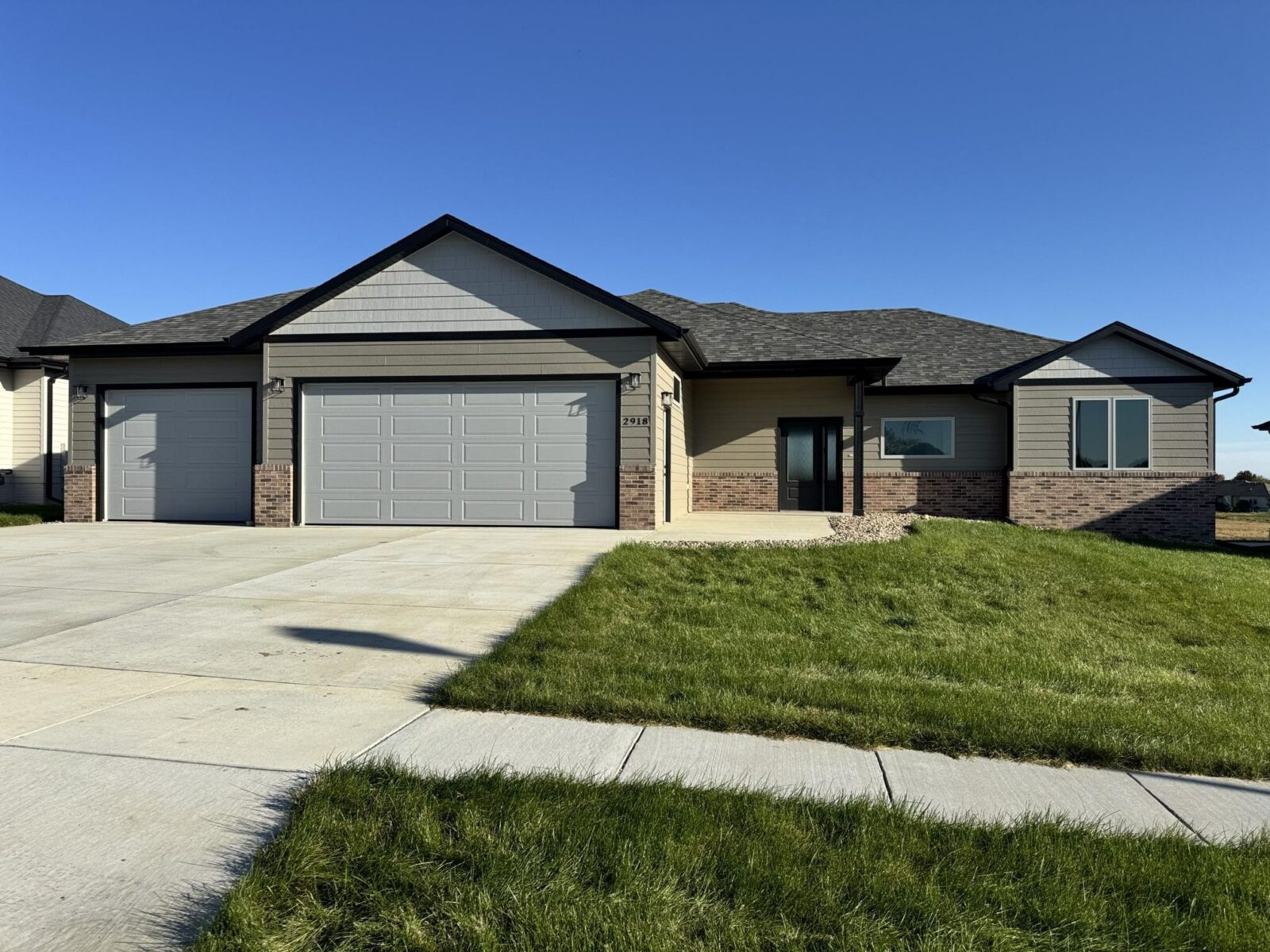Photo of 2918 Wedgewood Drive Yankton, SD